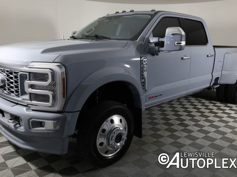 Used 2024 Ford F450 Limited w/ FX4 Off-Road Package image 11