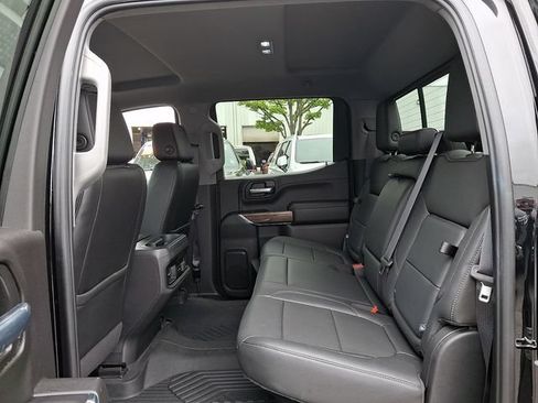 Used 2020 Chevrolet Silverado 1500 RST AWD/4WD image 10