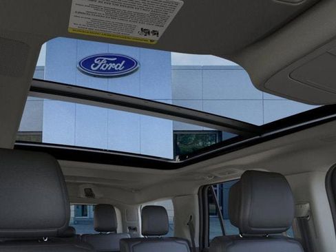 New 2026 Ford Expedition Platinum w/ Driver's Package image 22