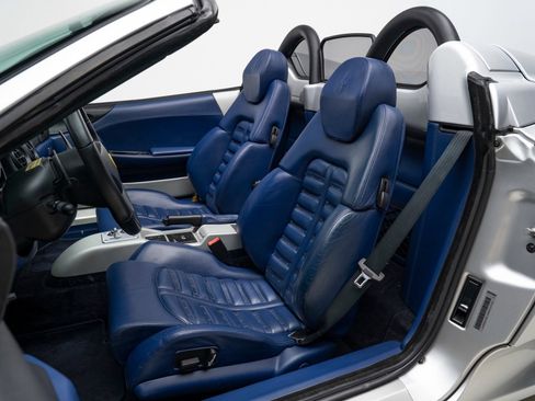 Used 2001 Ferrari 360 Spider RWD image 25