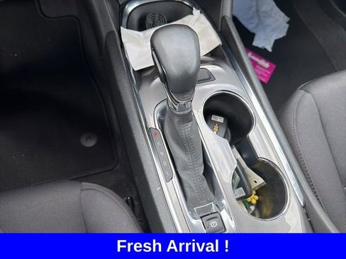 Used 2023 Chevrolet Malibu LT w/ Redline Edition image 8