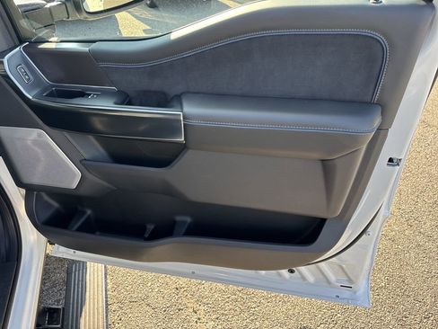 New 2026 Ford F250 Platinum w/ Tremor Off-Road Package image 14