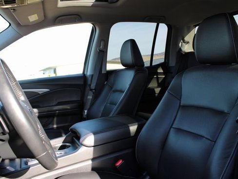 Certified 2024 Honda Ridgeline RTL image 16