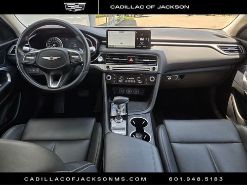Used 2025 Genesis G70 2.5T RWD image 6