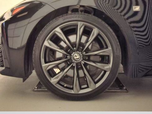 Used 2022 Lexus IS 350 F Sport AWD/4WD image 22