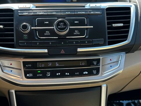 Used 2014 Honda Accord LX image 22