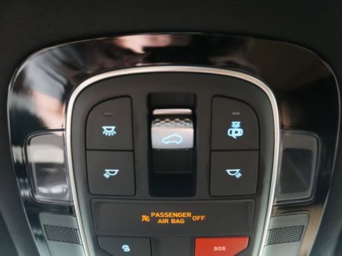Used 2023 Hyundai Santa Fe Calligraphy AWD/4WD image 17