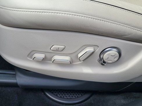 Used 2024 Genesis GV80 2.5T Prestige w/ Prestige Package image 19