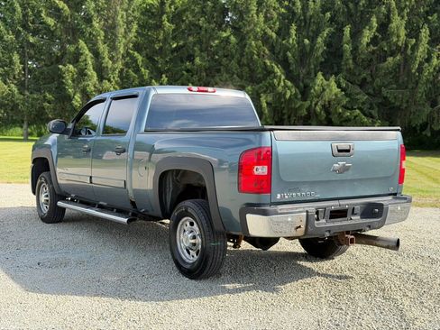 Used 2008 Chevrolet Silverado 2500 LT w/ 2LT Convenience Package AWD/4WD image 7