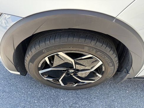 Used 2023 Hyundai Ioniq 5 SEL AWD/4WD image 15