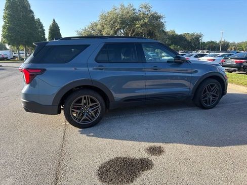 Used 2026 Ford Explorer ST w/ Sun And Sound Package RWD image 4