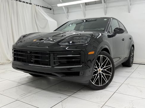 Certified 2026 Porsche Cayenne Coupe AWD/4WD image 8