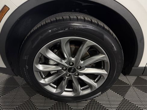 Used 2022 Lincoln Corsair Standard w/ Premium Package image 11