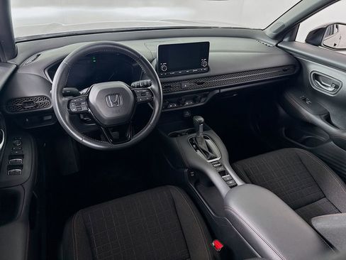 Certified 2024 Honda HR-V Sport image 18