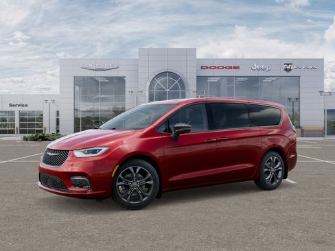 New 2026 Chrysler Pacifica Select image 18