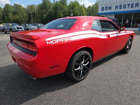 Used 2010 Dodge Challenger R/T image 19