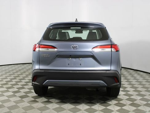 Used 2025 Toyota Corolla Cross L FWD image 32