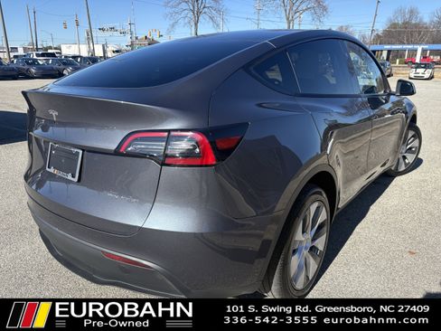 Used 2023 Tesla Model Y Long Range image 5