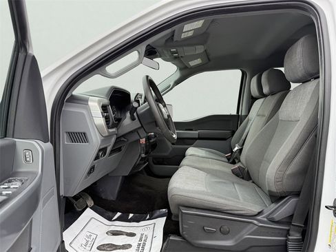 Used 2022 Ford F150 XLT w/ Trailer Tow Package image 31