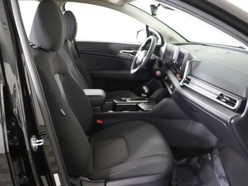 Used 2023 Kia Sportage LX AWD/4WD image 29