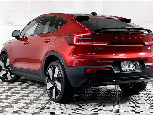 Used 2023 Volvo C40 P8 Recharge Ultimate AWD/4WD image 13