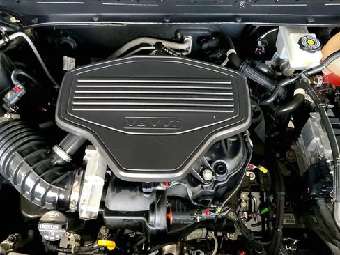 Used 2021 Chevrolet Blazer LT w/ Redline Edition image 32