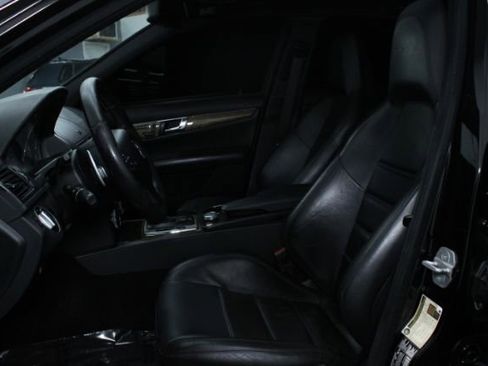 Used 2011 Mercedes-Benz C 63 AMG Sedan w/ Multimedia Pkg image 14