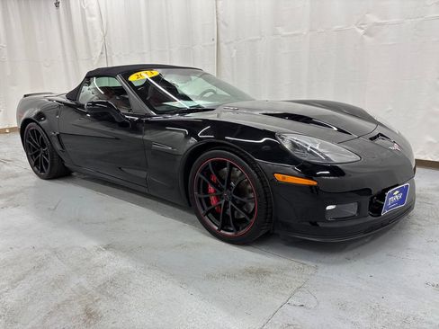 Used 2013 Chevrolet Corvette 427 w/ 1SB Preferred Equipment Group image 7