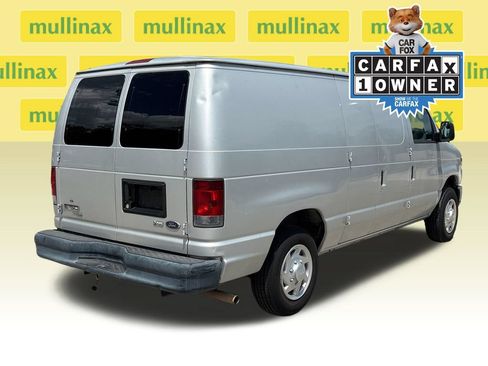 Used 2011 Ford E-150 and Econoline 150 w/ Commercial Cargo Van Pkg RWD image 4