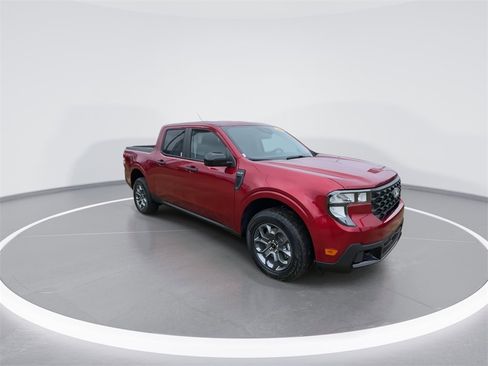 New 2026 Ford Maverick XLT w/ XLT Luxury Package image 2