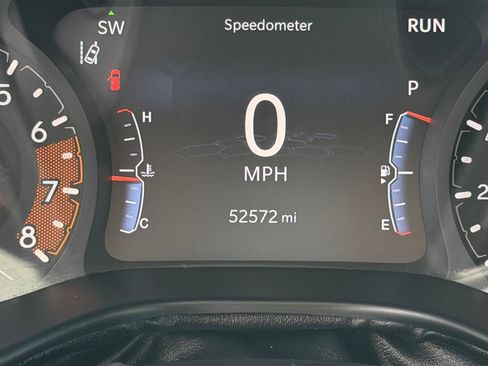 Used 2022 Jeep Compass Trailhawk w/ Trailhawk Convenience Group AWD/4WD image 18
