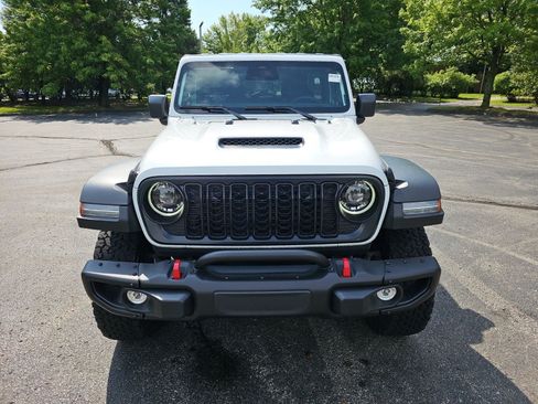 New 2026 Jeep Wrangler Unlimited Rubicon w/ Steel Bumper Group AWD/4WD image 9