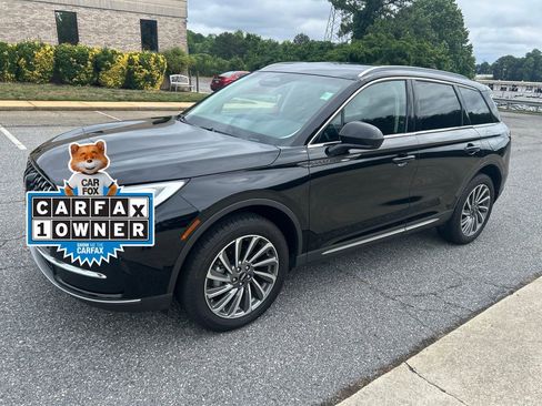 Used 2024 Lincoln Corsair Reserve FWD image 1