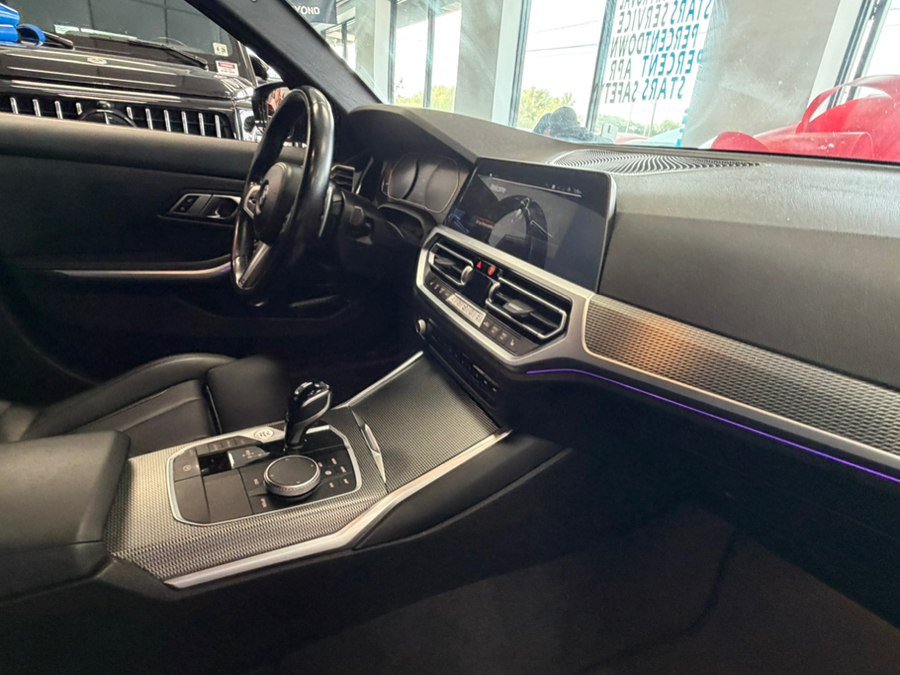Used 2022 BMW 330i Sedan w/ M Sport Package RWD image 47