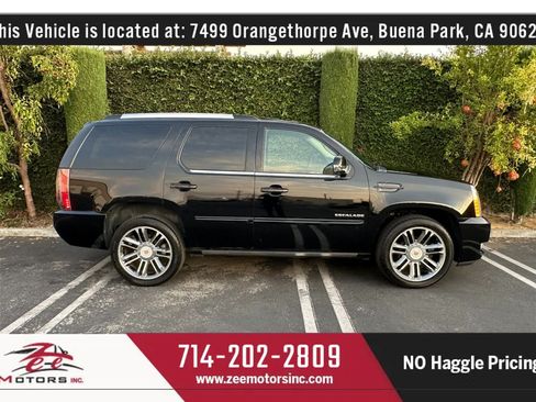 Used 2013 Cadillac Escalade Premium AWD/4WD image 5