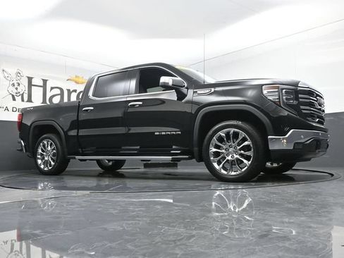 Used 2023 GMC Sierra 1500 SLT w/ SLT Premium Plus Package AWD/4WD image 2