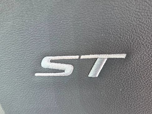 New 2026 Buick Envista Sport Touring w/ Convenience I Package FWD image 12