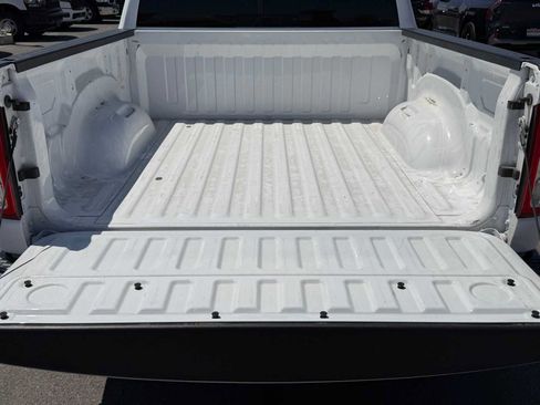 Used 2021 RAM 1500 Big Horn RWD image 33