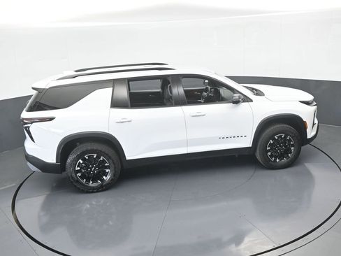 Used 2024 Chevrolet Traverse Z71 w/ Enhanced Driving Package image 67