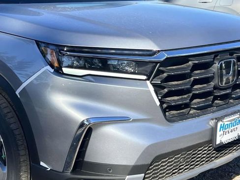 New 2025 Honda Pilot EX-L image 8