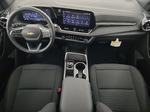 New 2026 Chevrolet Equinox LT FWD image 29