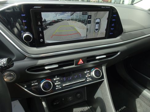 Used 2023 Hyundai Sonata Limited FWD image 21