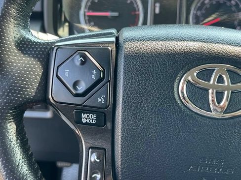 Used 2023 Toyota 4Runner TRD Off-Road Premium AWD/4WD image 21