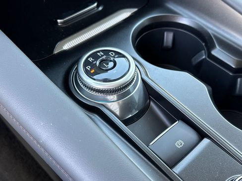 New 2025 Ford Explorer Active w/ Active Comfort Package image 45