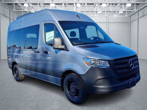 New 2025 Mercedes-Benz Sprinter 2500 image 2