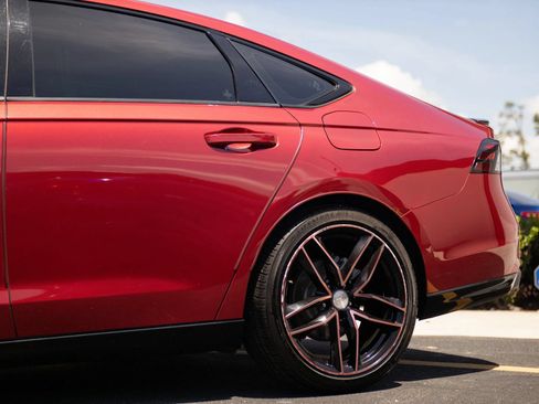 Used 2023 Honda Accord Sport image 8