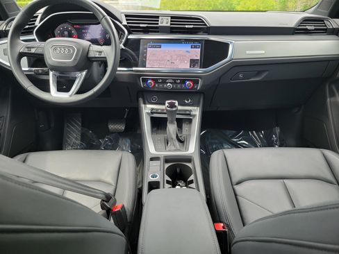 Certified 2023 Audi Q3 2.0T Premium Plus w/ Premium Plus Package image 14