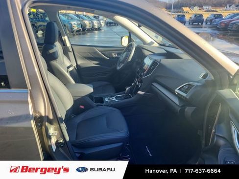Used 2020 Subaru Forester Limited w/ Popular Package #3 image 15