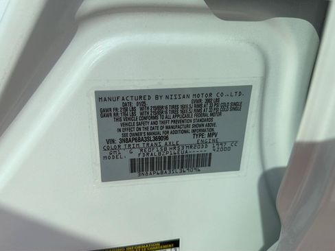 Used 2025 Nissan Kicks S FWD image 40