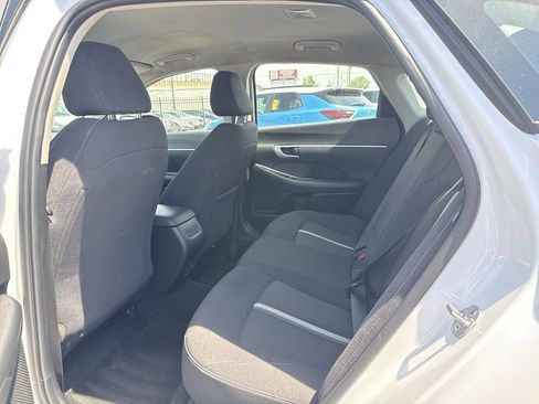 Used 2025 Hyundai Sonata SEL FWD image 29